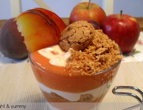 Peach and amaretti trifle, summer recipe