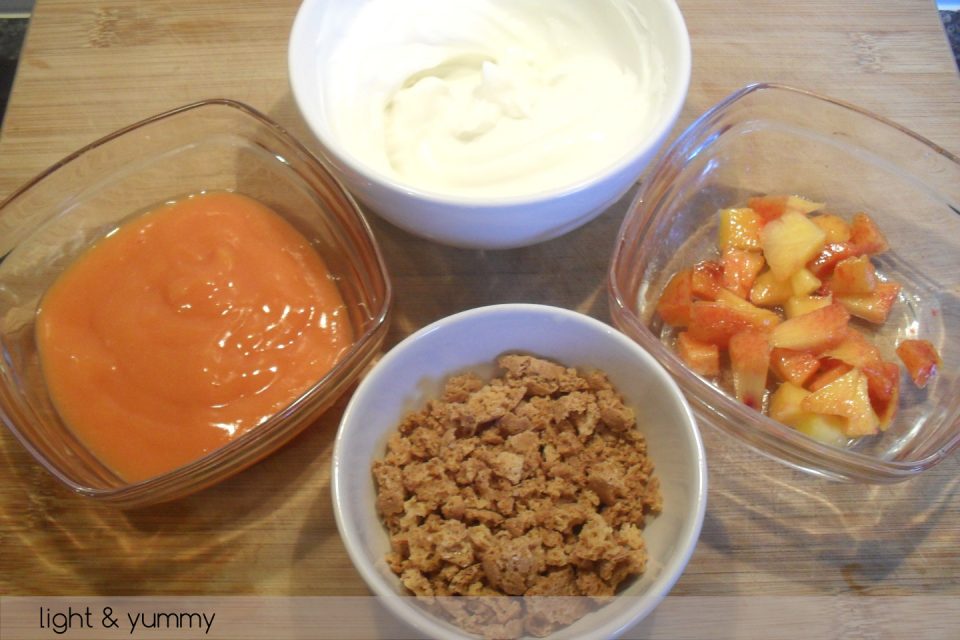 Peach and amaretti trifle, summer recipe, Light & Yummy