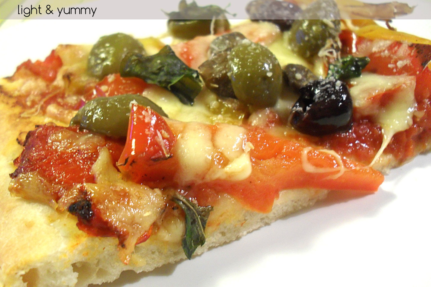 Pizza roasted peppers and olives, light recipe, Light & Yummy