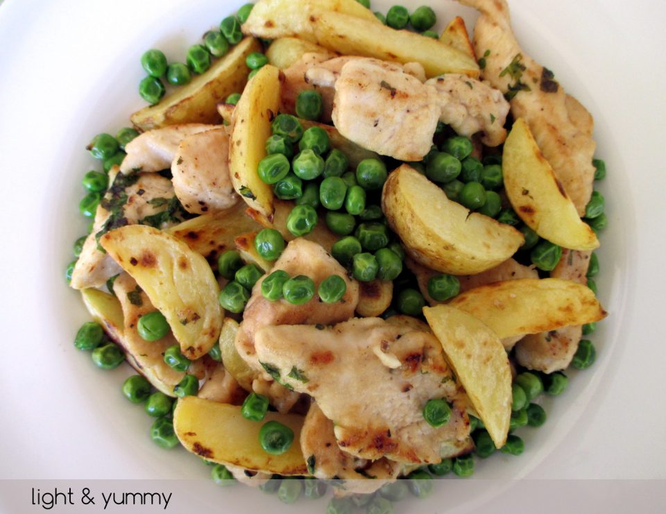 Pan cooked chicken with potatoes and peas, Light & Yummy