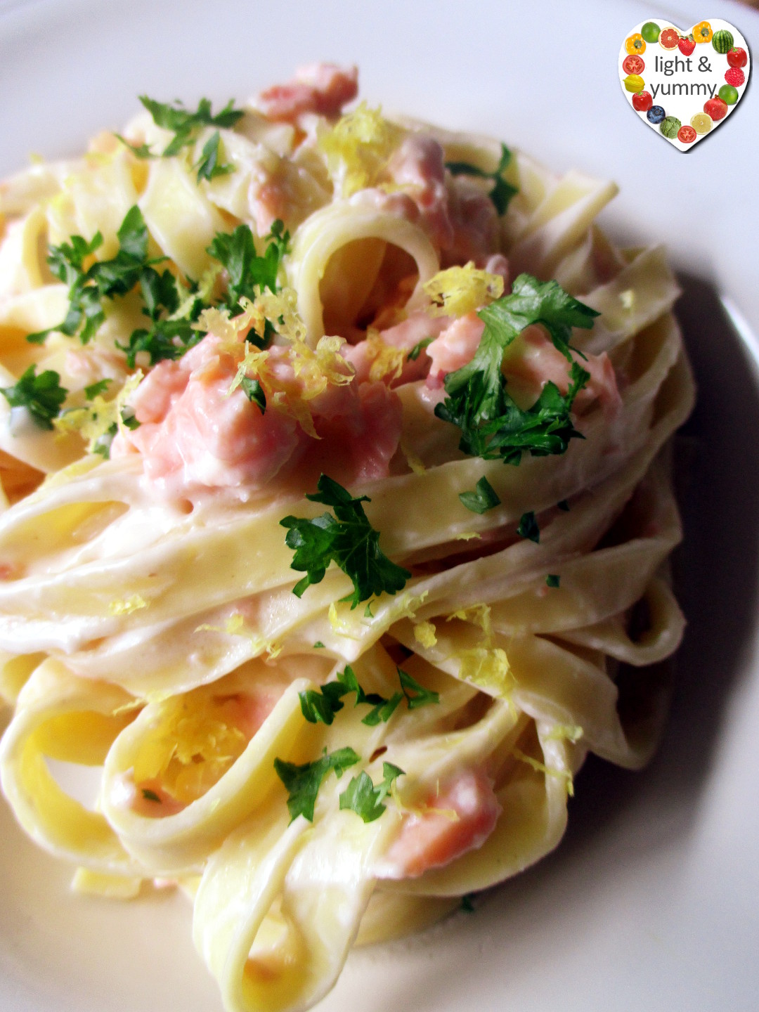 Creamy salmon tagliatelle, Light & Yummy