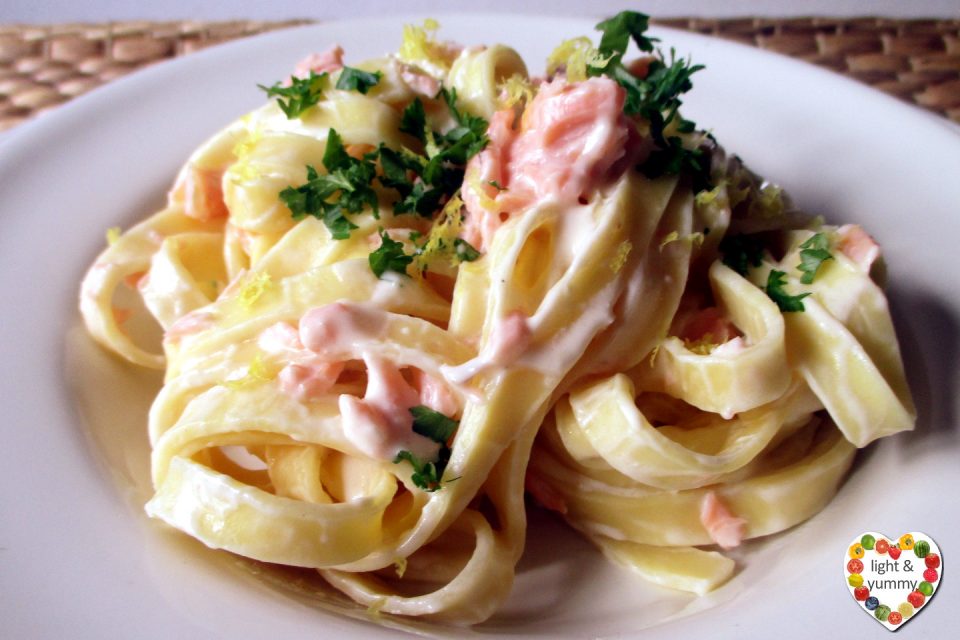 Creamy salmon tagliatelle, Light & Yummy